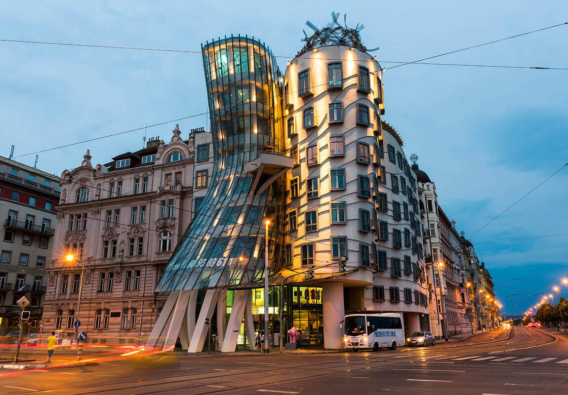 The Dancing House, Prague